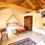 Fior Di Farine Bed & Breakfast 4*