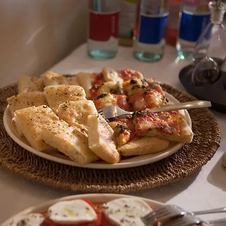 Fior Di Farine Bed & Breakfast 4*