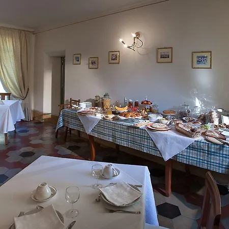 Fior Di Farine Bed & Breakfast La Morra
