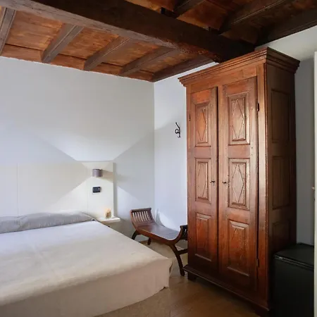 Fior Di Farine 4* La Morra