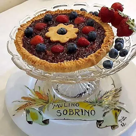 Fior Di Farine Bed & Breakfast 4*