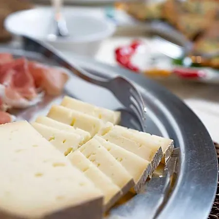 Bed & Breakfast Fior Di Farine La Morra
