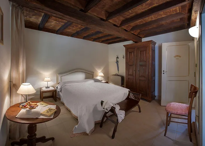 Fior Di Farine Oda ve Kahvaltı 4*