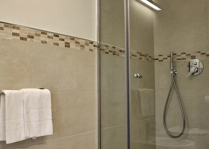 Fior Di Farine Oda ve Kahvaltı 4*