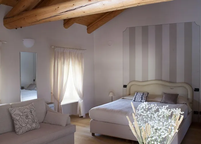 Fior Di Farine Bed & Breakfast La Morra