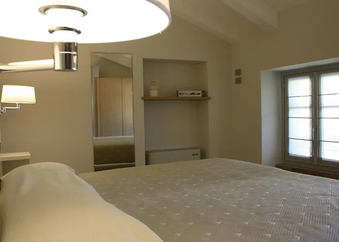 Oda ve Kahvaltı Fior Di Farine La Morra